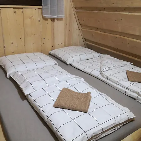 Zuzka Pod Babou Horou *