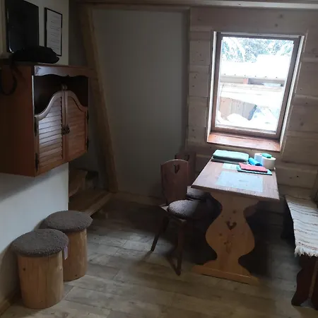 Chalet Zuzka Pod Babou Horou